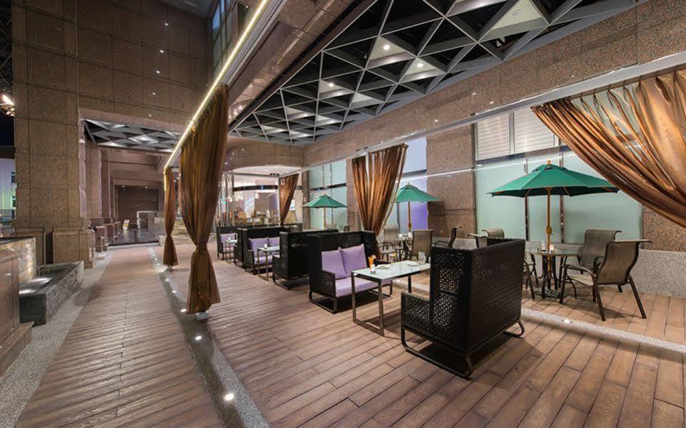 Forte Hotel Changhua Екстериор снимка