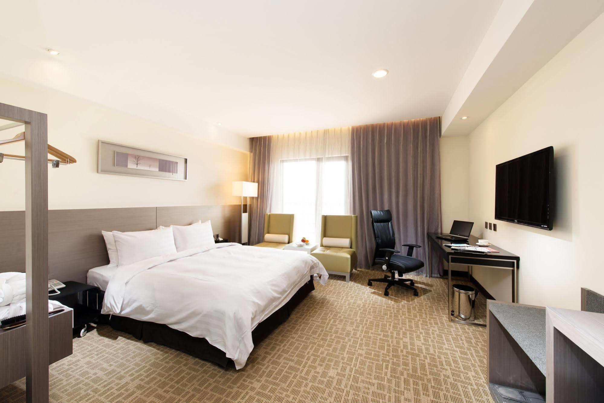 Forte Hotel Changhua Екстериор снимка